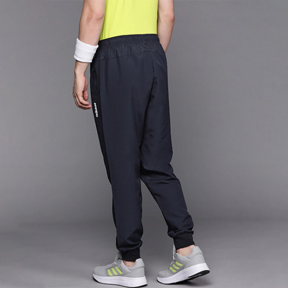 https://www.weavestyle.in/products/men-navy-blue-stanford-solid-joggers