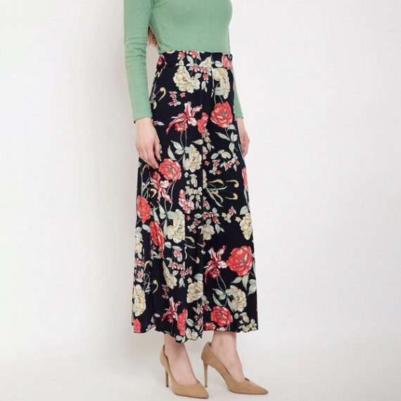 https://www.weavestyle.in/products/women-black-red-floral-printed-flared-palazzos