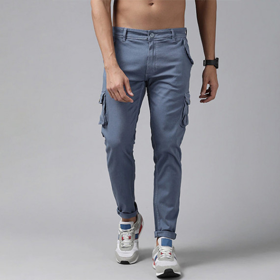 https://www.weavestyle.in/products/men-blue-solid-cargo-trousers