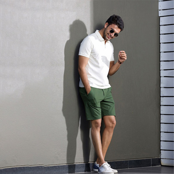 https://www.weavestyle.in/products/men-green-stretch-chino-shorts