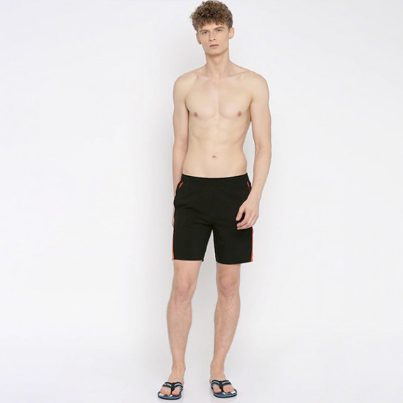 https://www.weavestyle.in/products/men-black-printed-swim-shorts-1