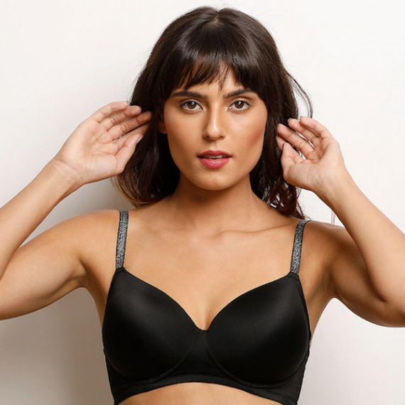 https://www.weavestyle.in/products/black-solid-non-wired-lightly-padded-t-shirt-bra