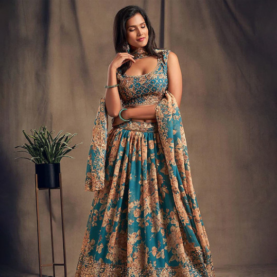 https://www.weavestyle.in/products/blue-beige-printed-semi-stitched-lehenga-unstitched-blouse-with-dupatta